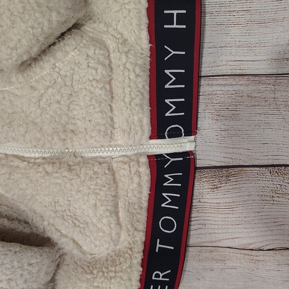 Tommy Hilfiger Coat - Picture 3 of 7